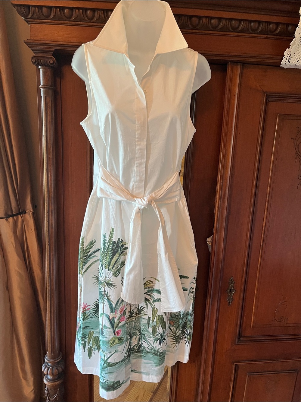 J.McLaughlin White Sleeveless Tropical Print Shirt Dress with Tie Waist - Picture 1 of 6